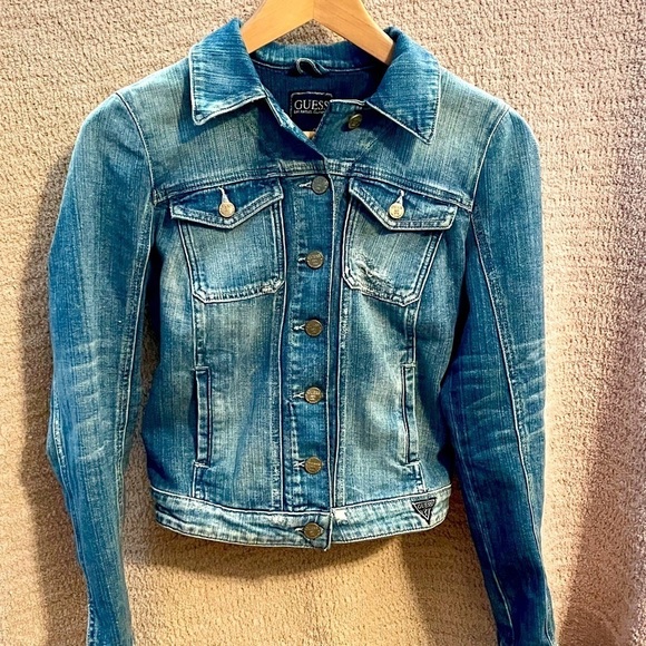 Guess Jackets & Blazers - Stylish Guess Fitted Jean Jacket for Women Size XS